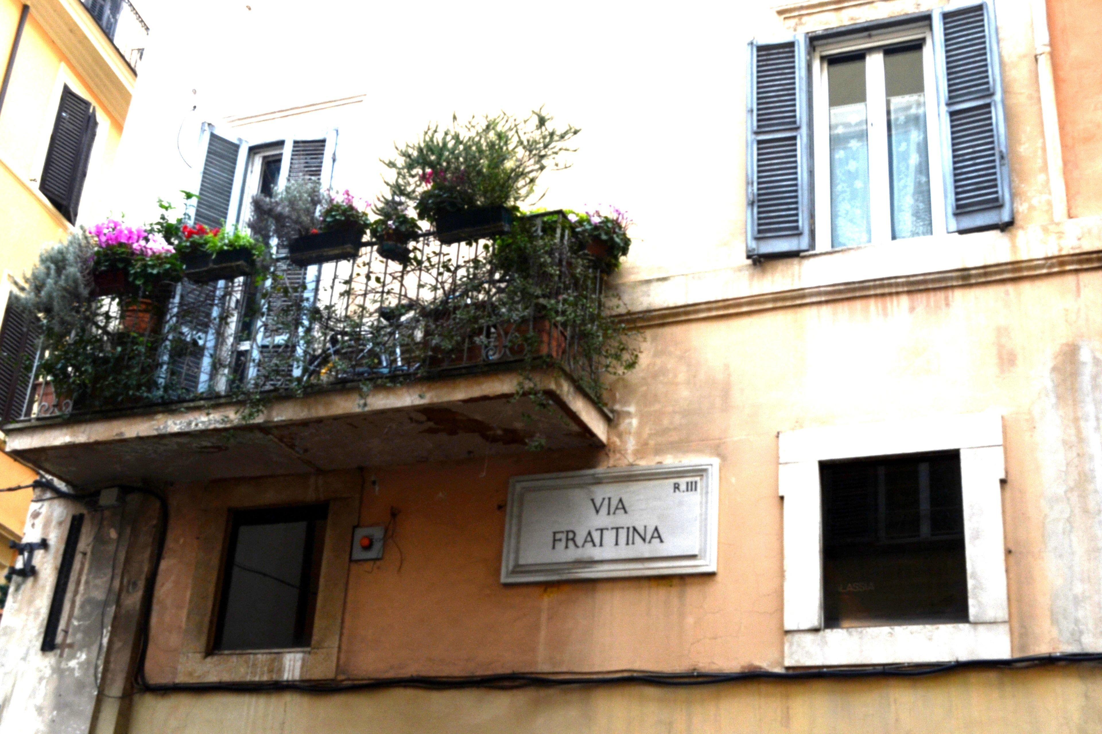 Rome Frattina27 — Photos 3